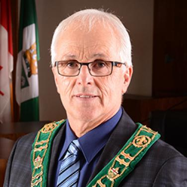 Photograph of Roger Sigouin,  Mayor, Town of Hearst