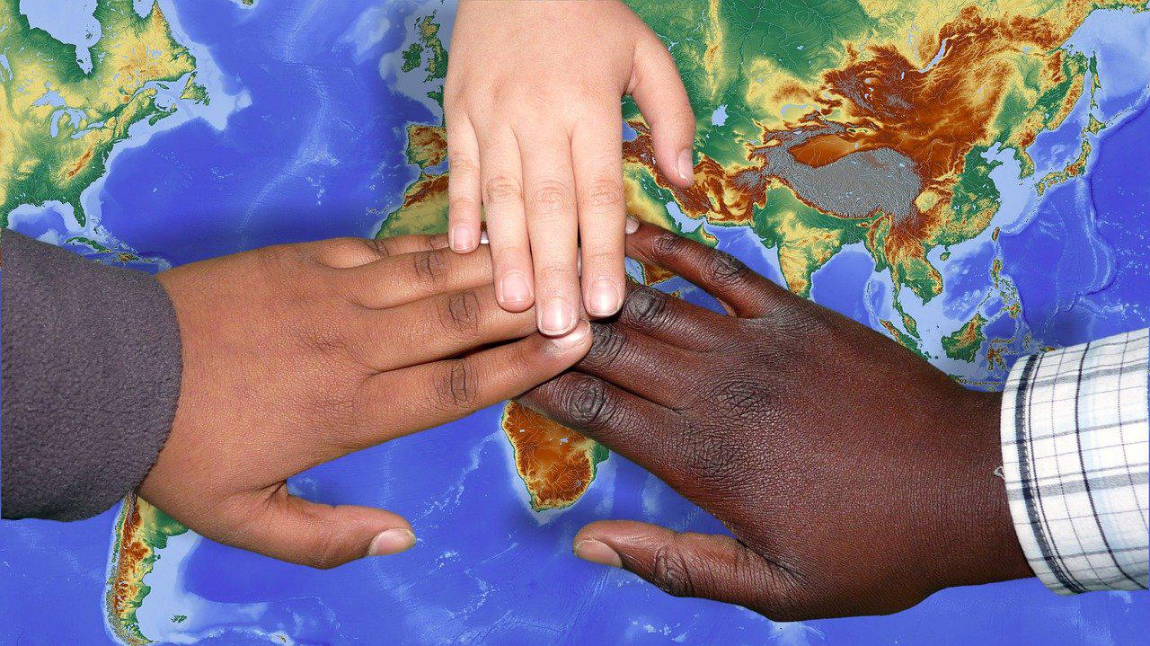 Image of 3 hands by Capri23auto from Pixabay 