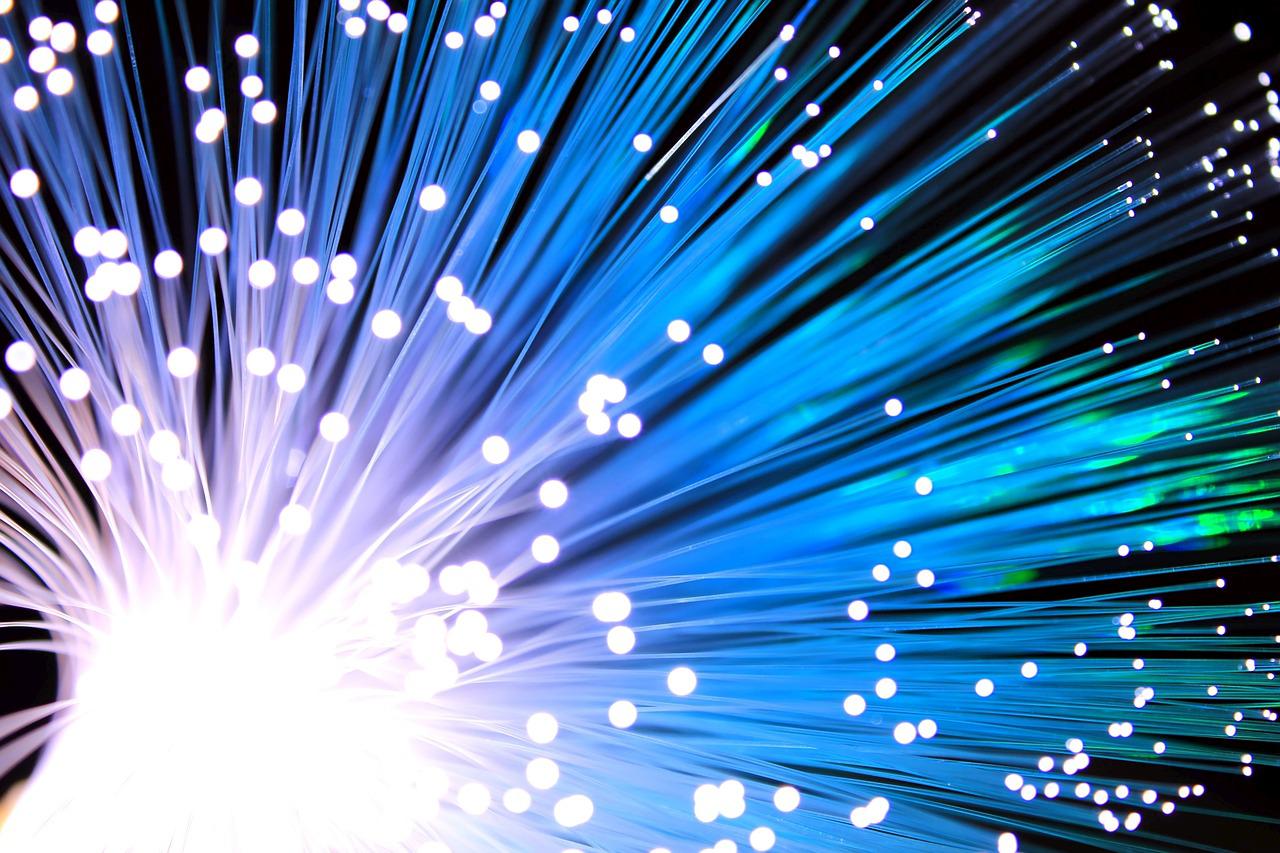 Image of fibre by Chaitawat Pawapoowadon from Pixabay
