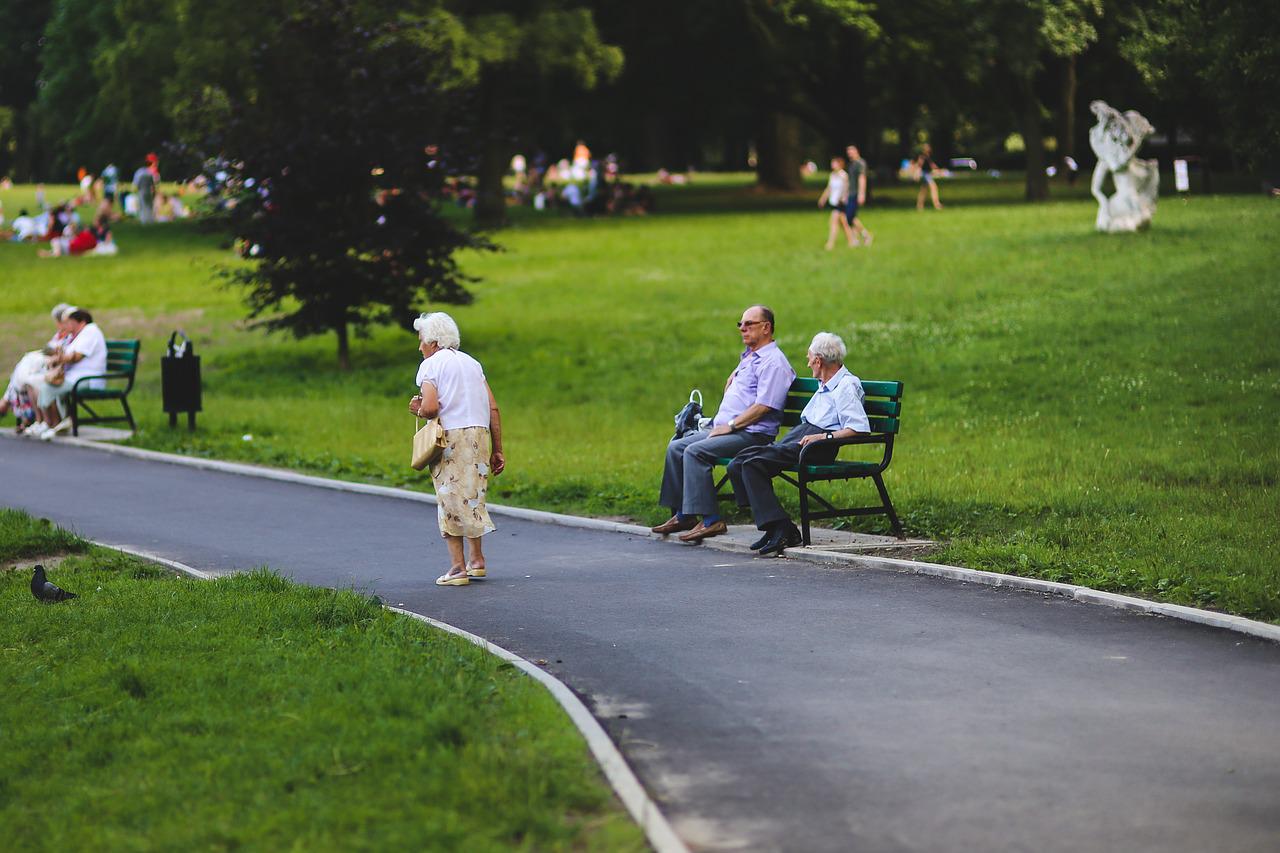 image of elderly people in the park