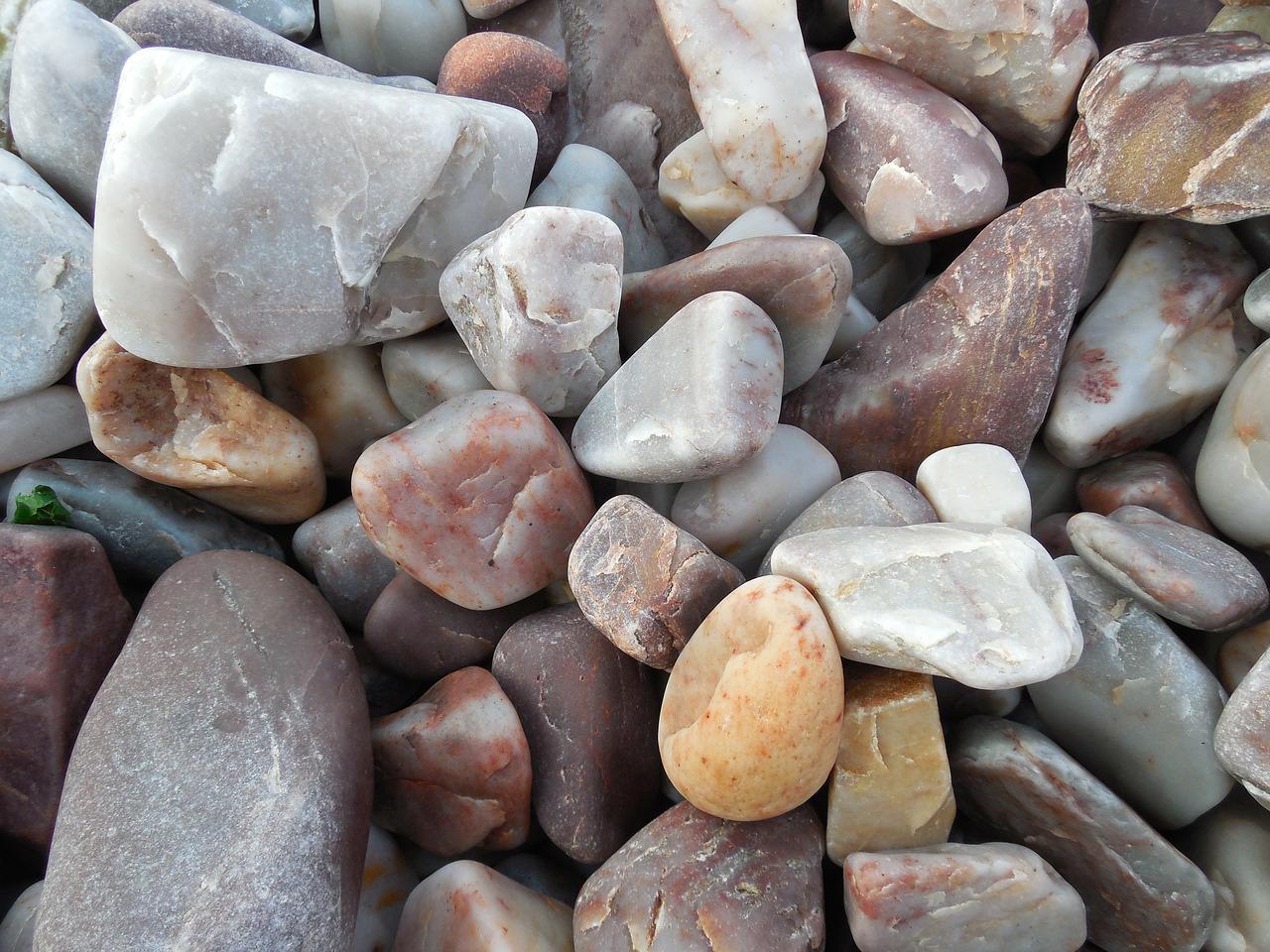 Image of rocks from Pixabay