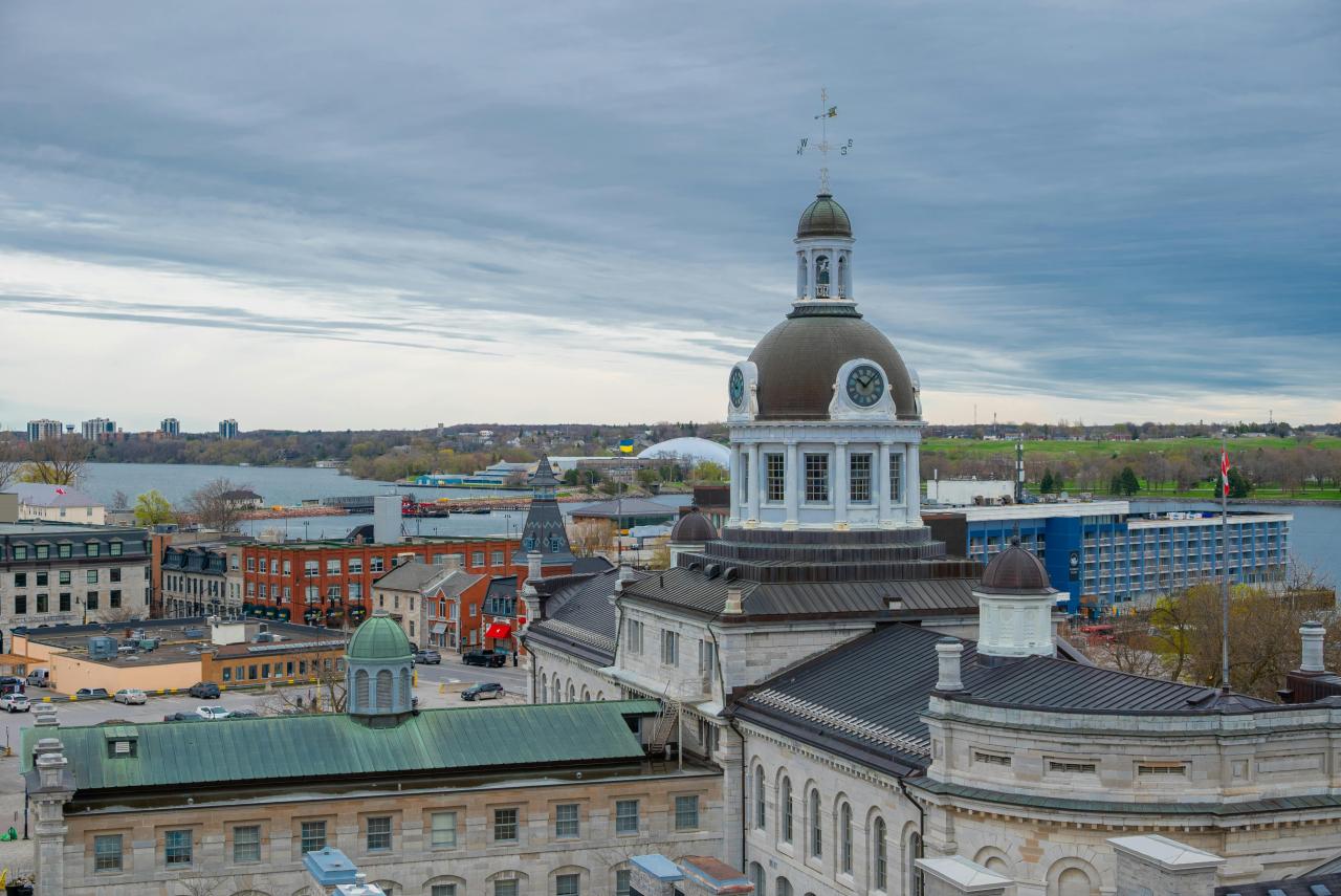 Kingston City Hall - credit: pexels.com
