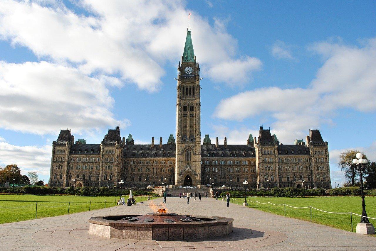 Image of Parliament Hill in Ottawa by Festivio through Pixabay