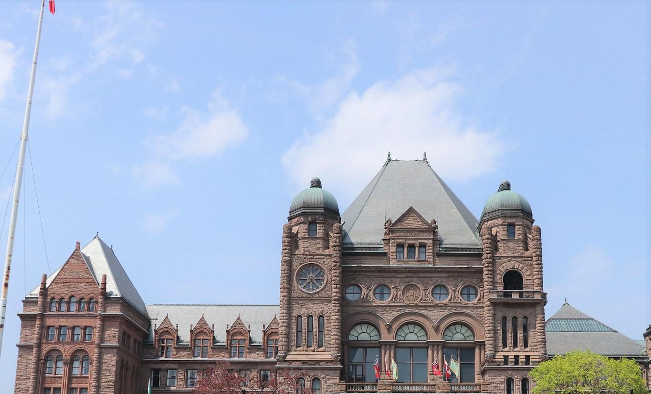 Image of Queens Park courtesy of Pixabay