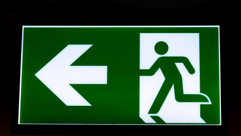 Image of Exit Sign by Hebi B. from Pixabay 