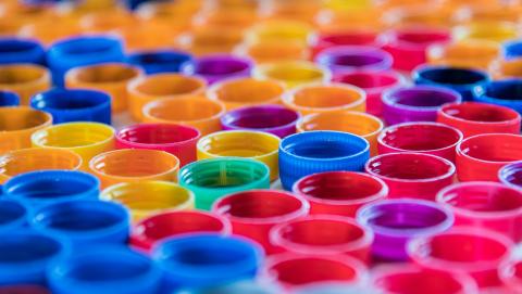 Picture of numerous plastic bottle caps courtesy of Pixa Bay